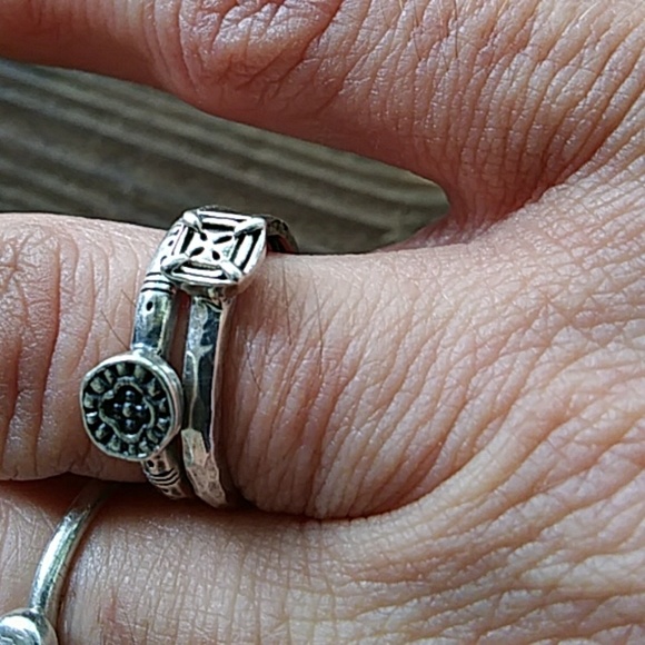 Silpada Jewelry - Silpada Vintage-Inspired Double Stack Silver Ring